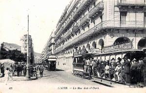 610- Alger - La rue Bab-el-oued